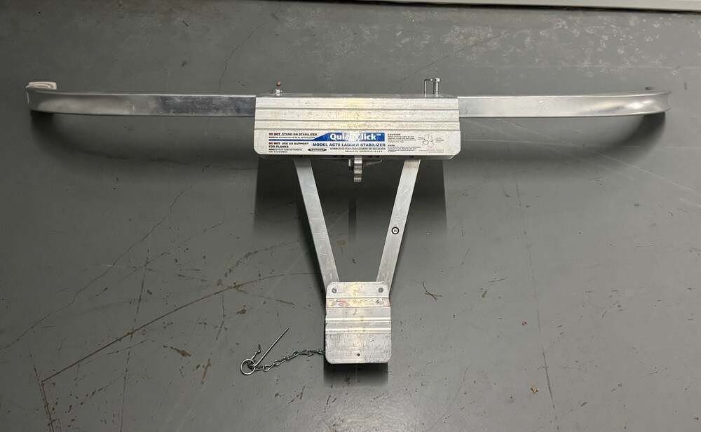 Werner QuickClick Model AC78 Ladder Stabilizer